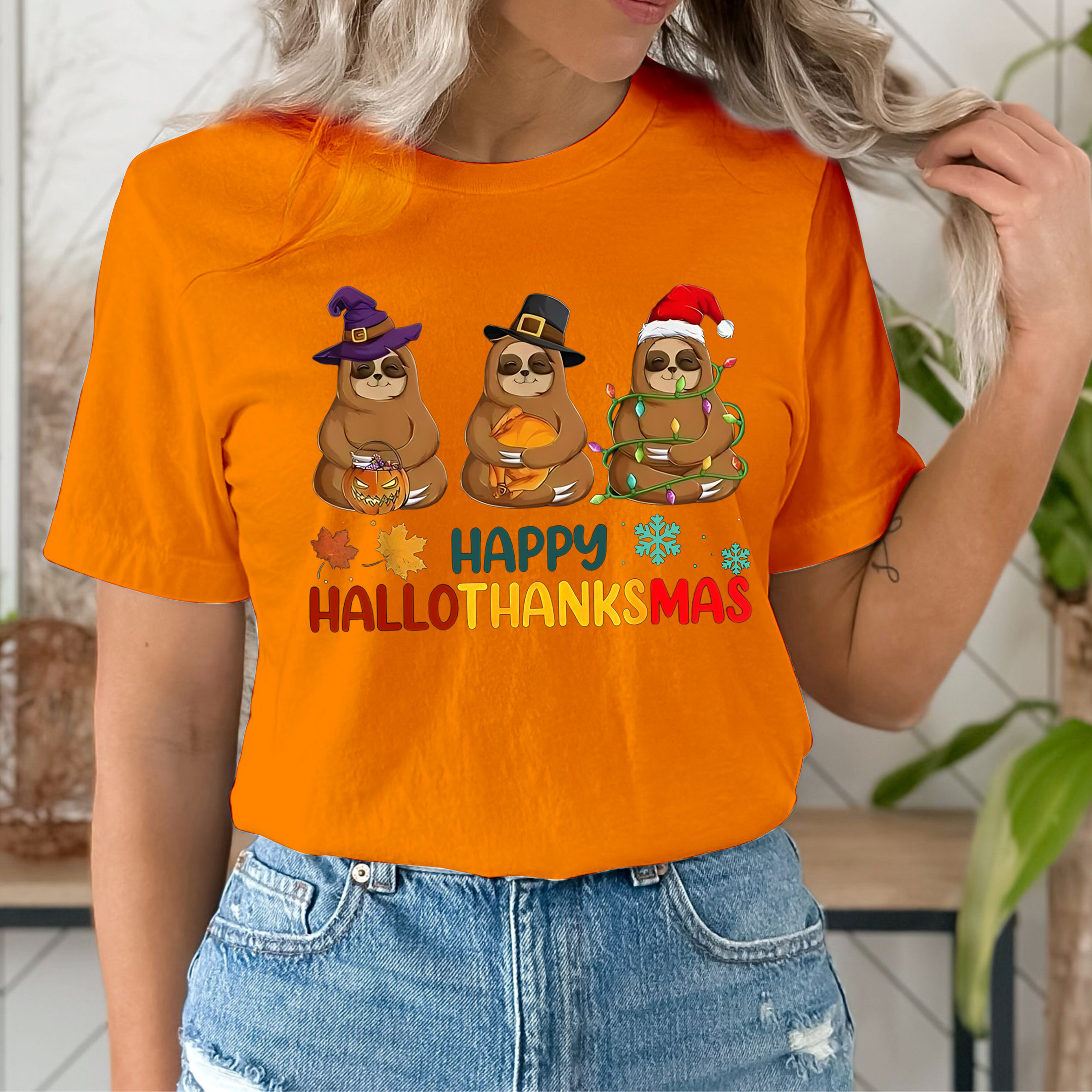 Sloth Happy Hallothanksmas T-Shirt Funny Sloth Shirts Gifts For Halloween Thanksgiving Xmas
